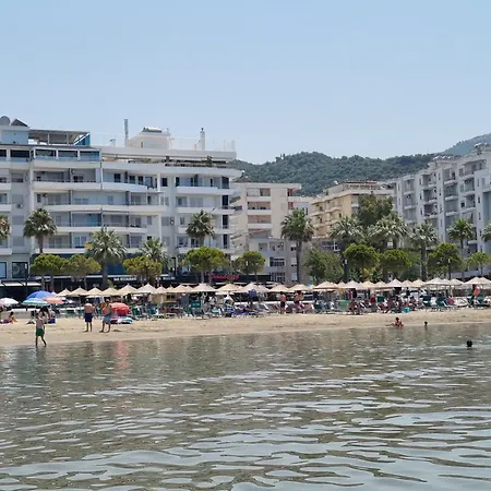 Alti Beachfront Apartments Vlore Exterior photo