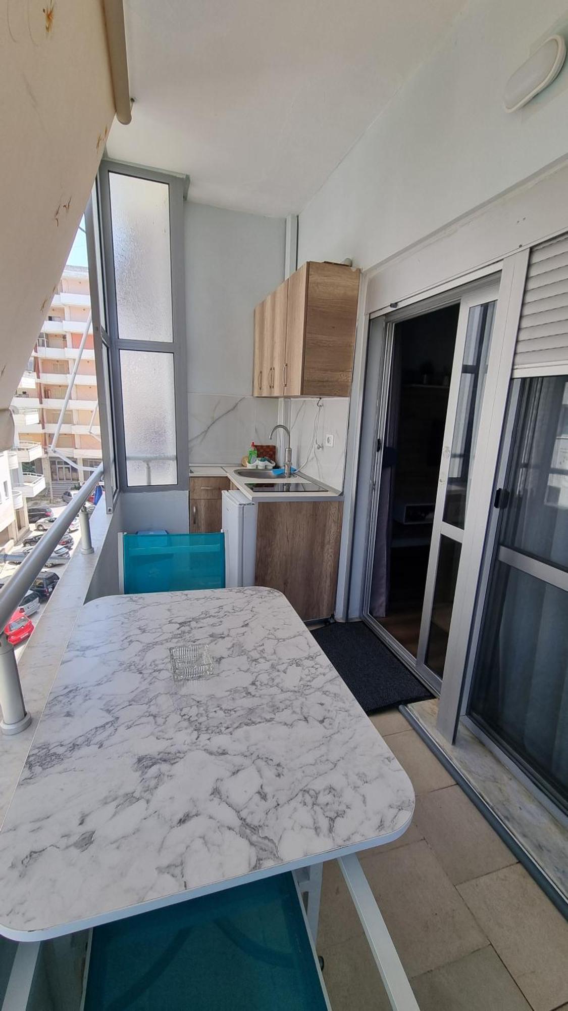 Alti Beachfront Apartments *